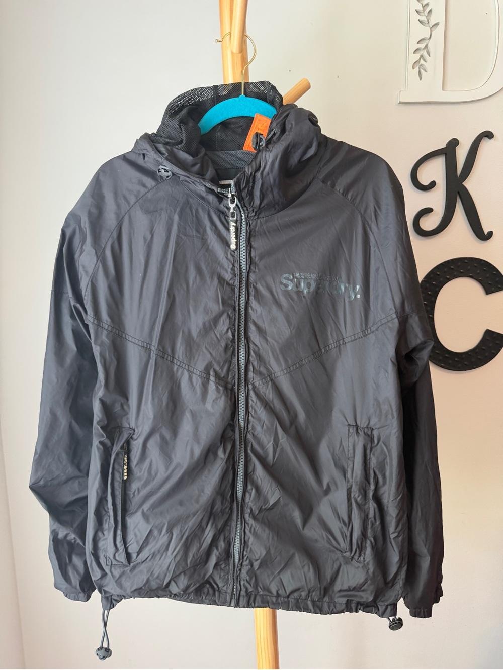 Superdry the Storm Breaker Windbreaker Men’s Large Black Waterproof Jacket